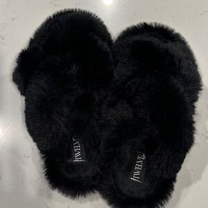 Women's Black Furry Slippers